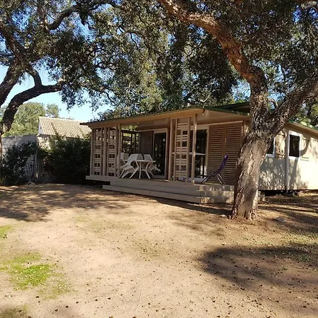 אתר קמפינג Chalet Le Genevrier