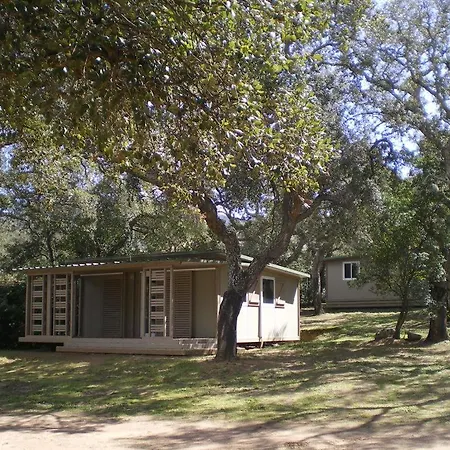 Chalet Le Genevrier אתר קמפינג *